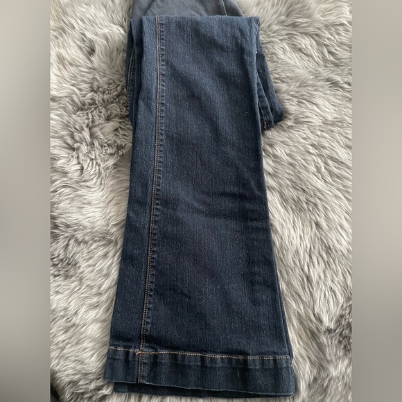 Thyme maternity flare jeans size M - Picture 5 of 6